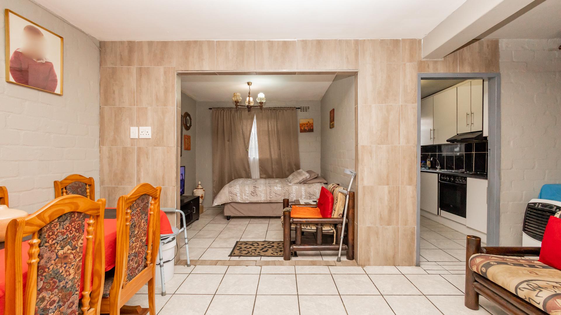 Elsies River Property Houses for sale in Elsies River