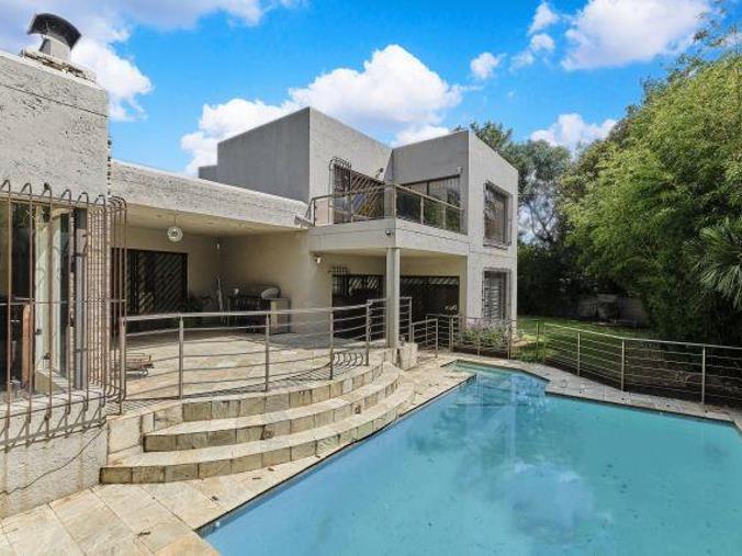 5 Bedroom House for Sale in Sunninghill