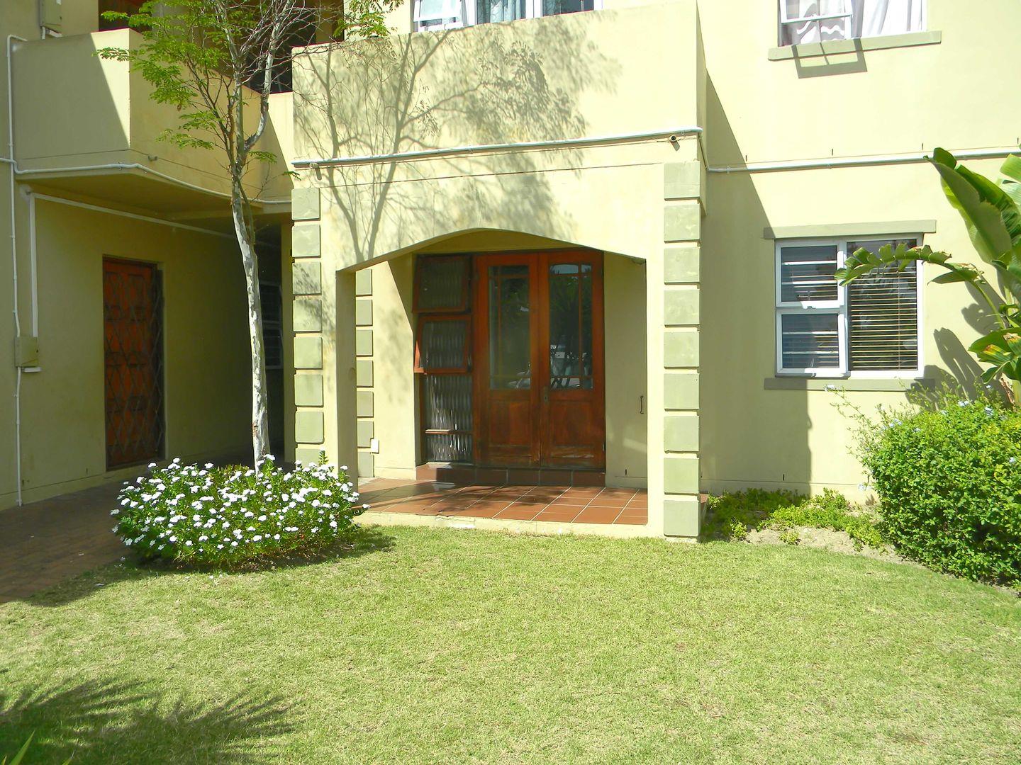 2 Bedroom Apartment / flat for sale in Townsend Estate Ss Villa