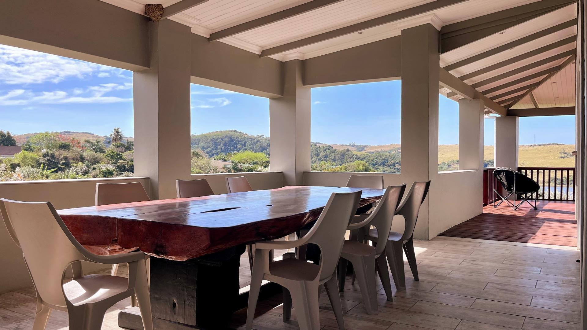 5 Bedroom House for sale in Bay P24113033679