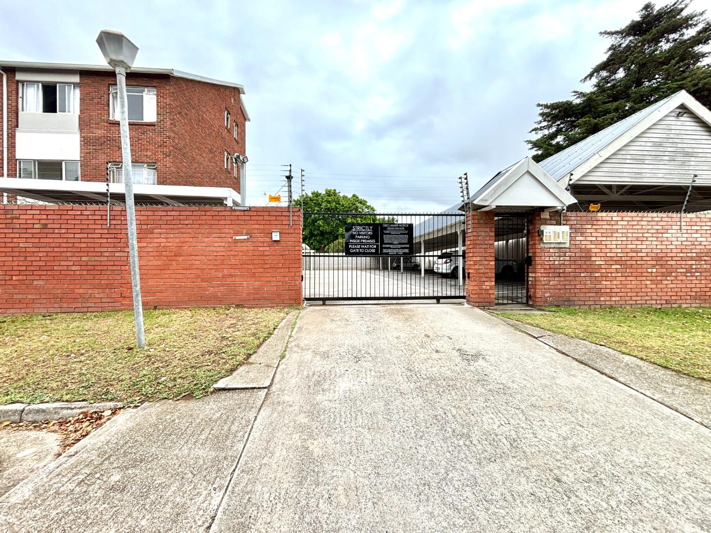 St Park Property Apartments / flats for sale in St