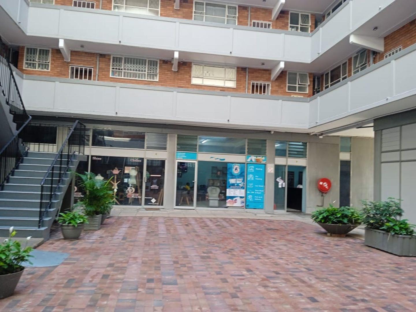 1 Bedroom Apartment / flat to rent in Central P24114207304