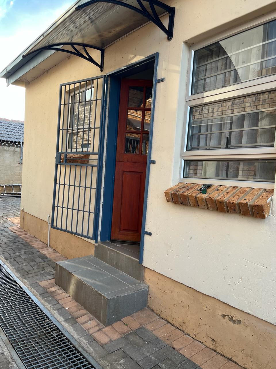 Kagiso, Krugersdorp Property Apartments / flats to rent in Kagiso