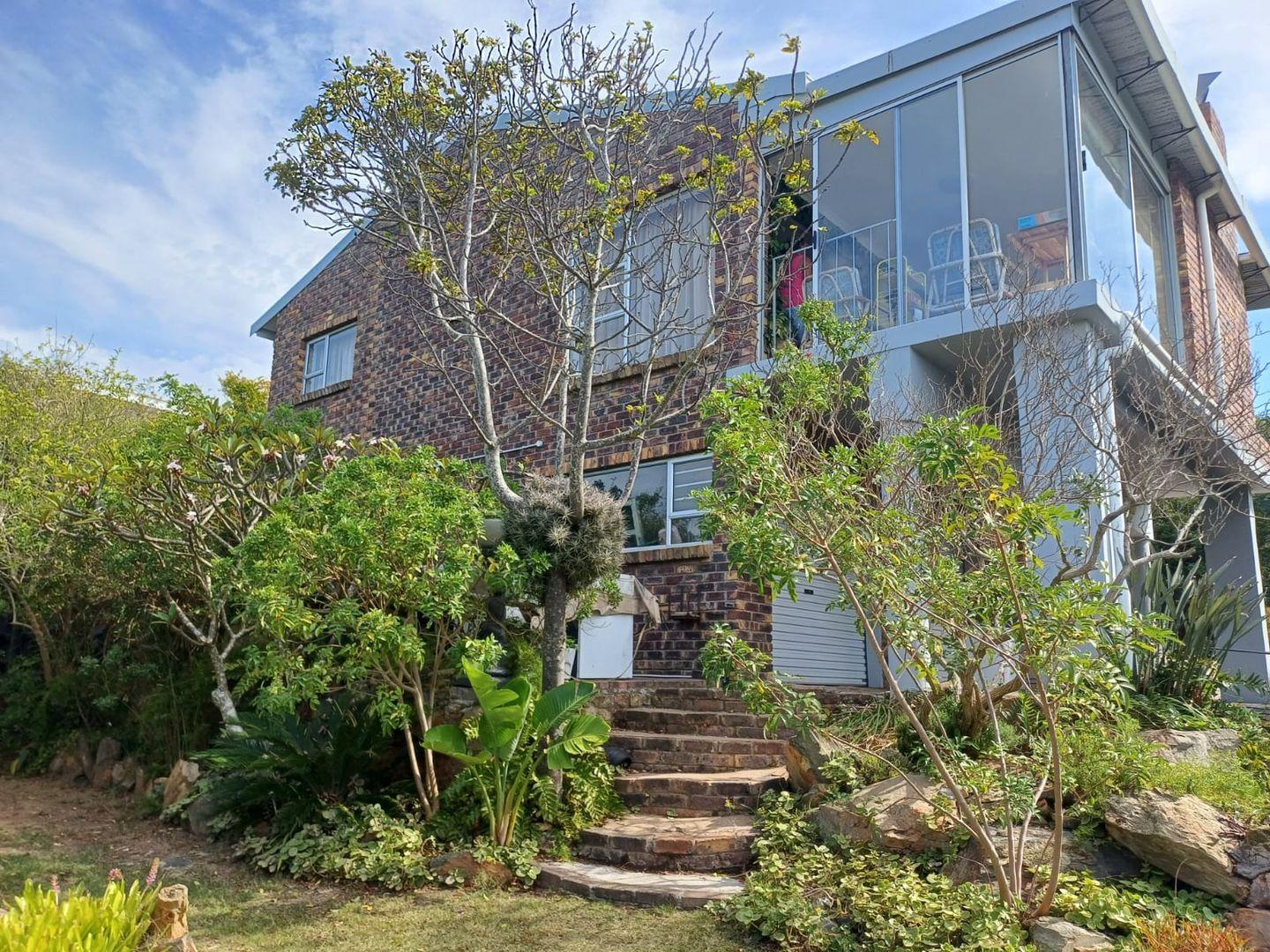 3 Bedroom House for sale in Wavecrest P24114211037