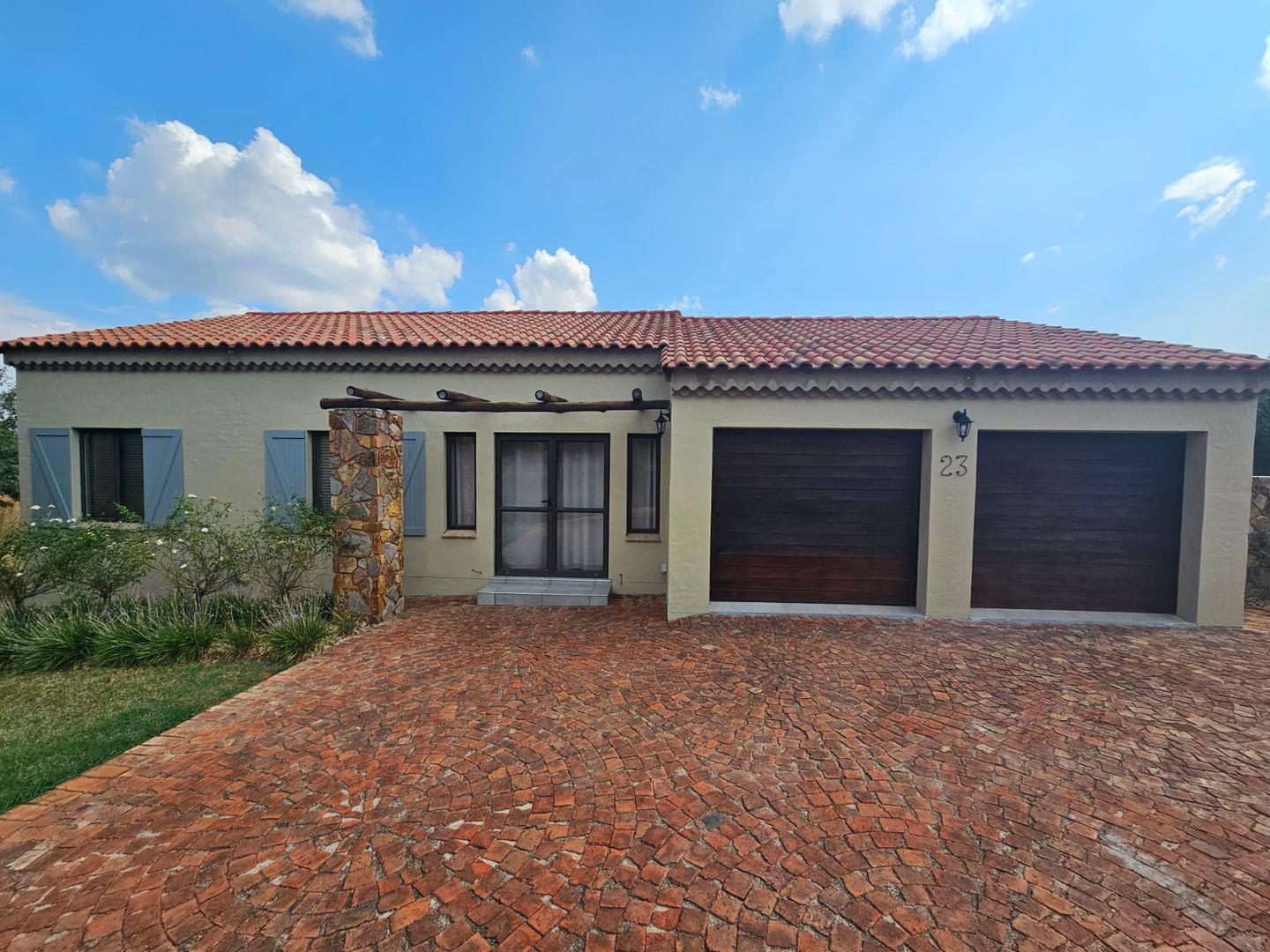 Estate D' Afrique Property Property and houses for sale in Estate D