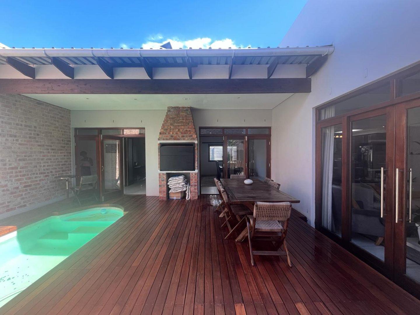 3 Bedroom House to rent in Milnerton Ridge P24114211229