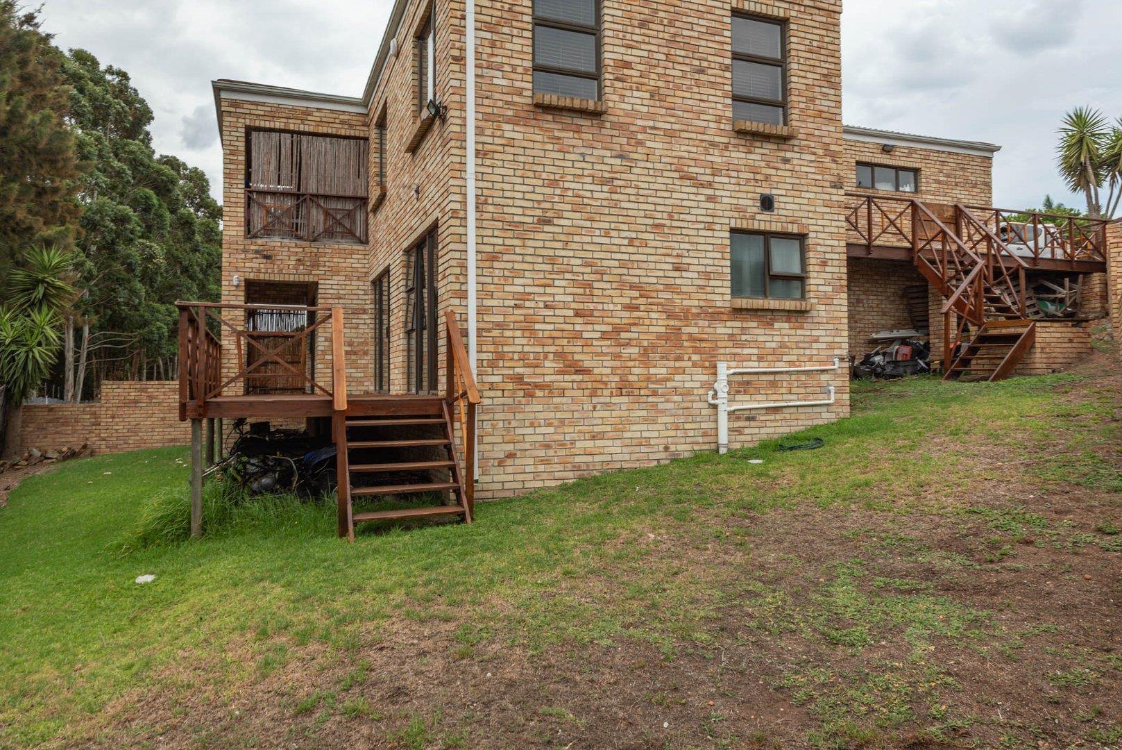 3 Bedroom Townhouse for sale in Glenroy Park P24114212446
