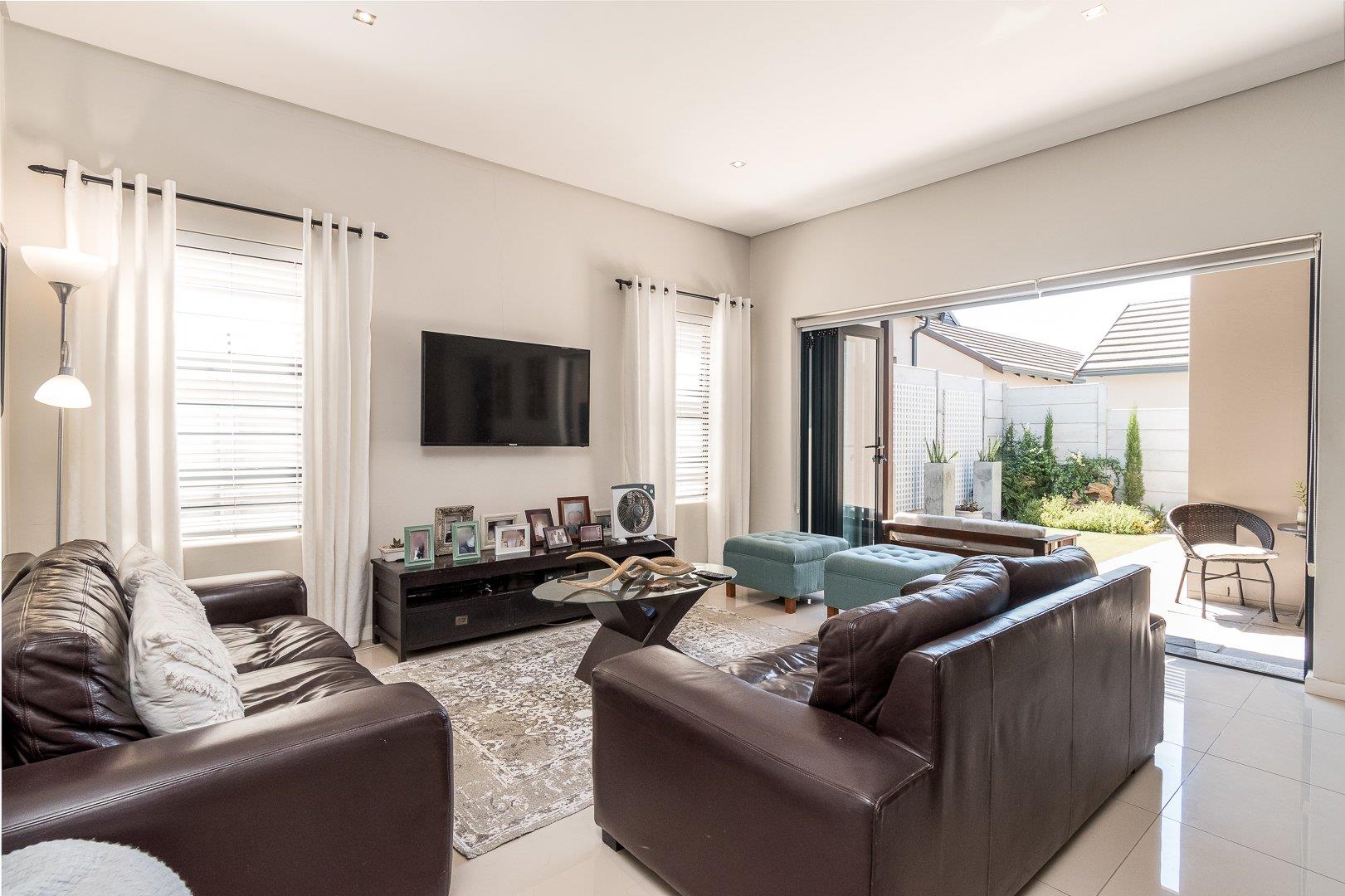 Turnberry Village Property Houses for sale in Turnberry Village