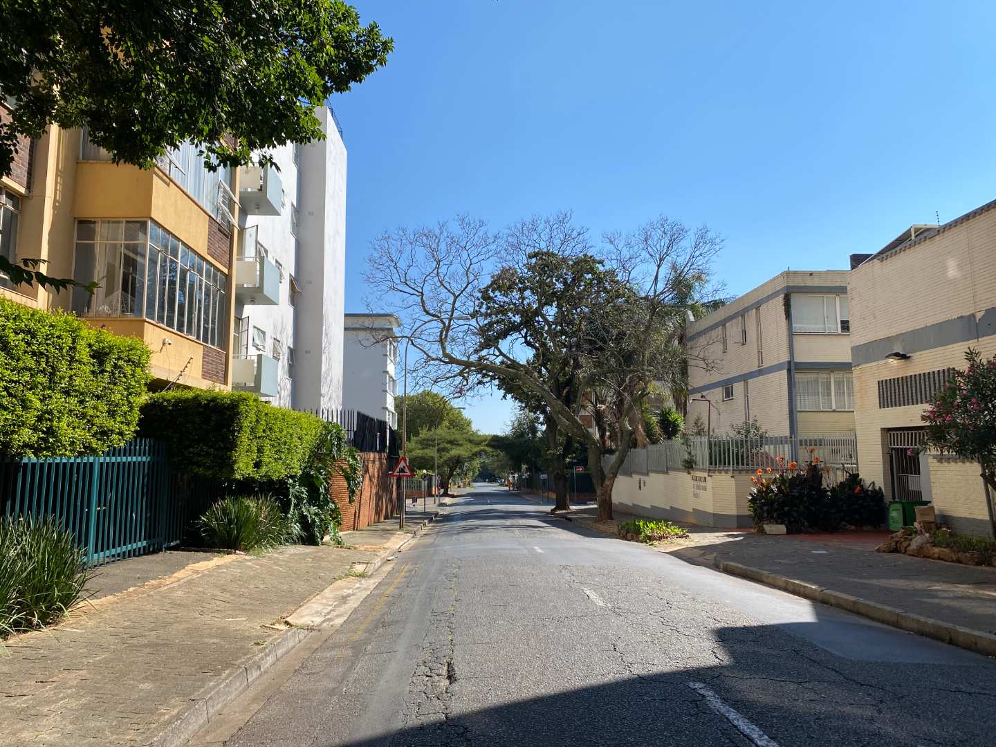 3 Bedroom Apartment / flat to rent in Killarney 49 4th Ave P24