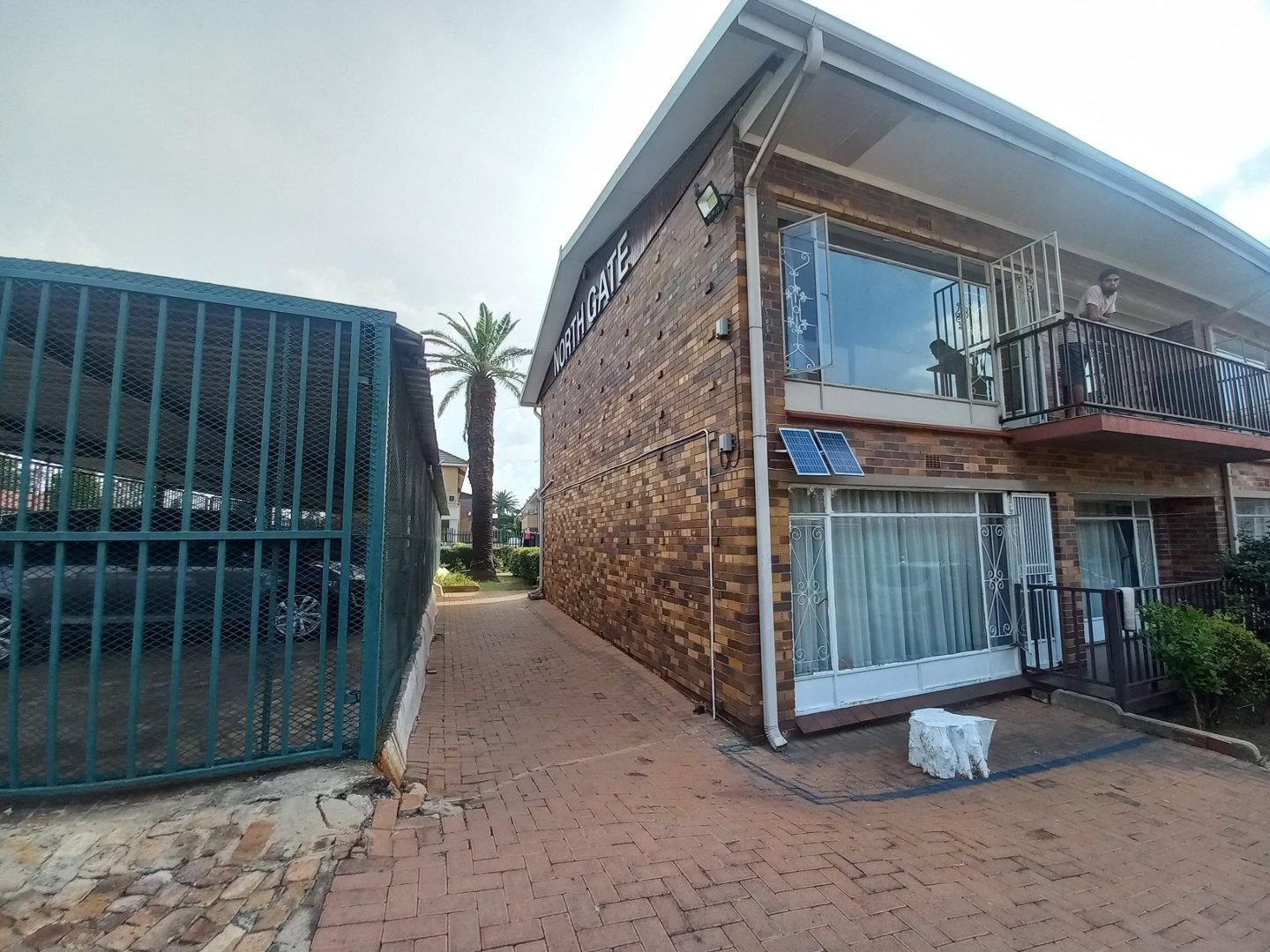 2 Bedroom Apartment / flat for sale in Crown Gardens 1 Ring Road