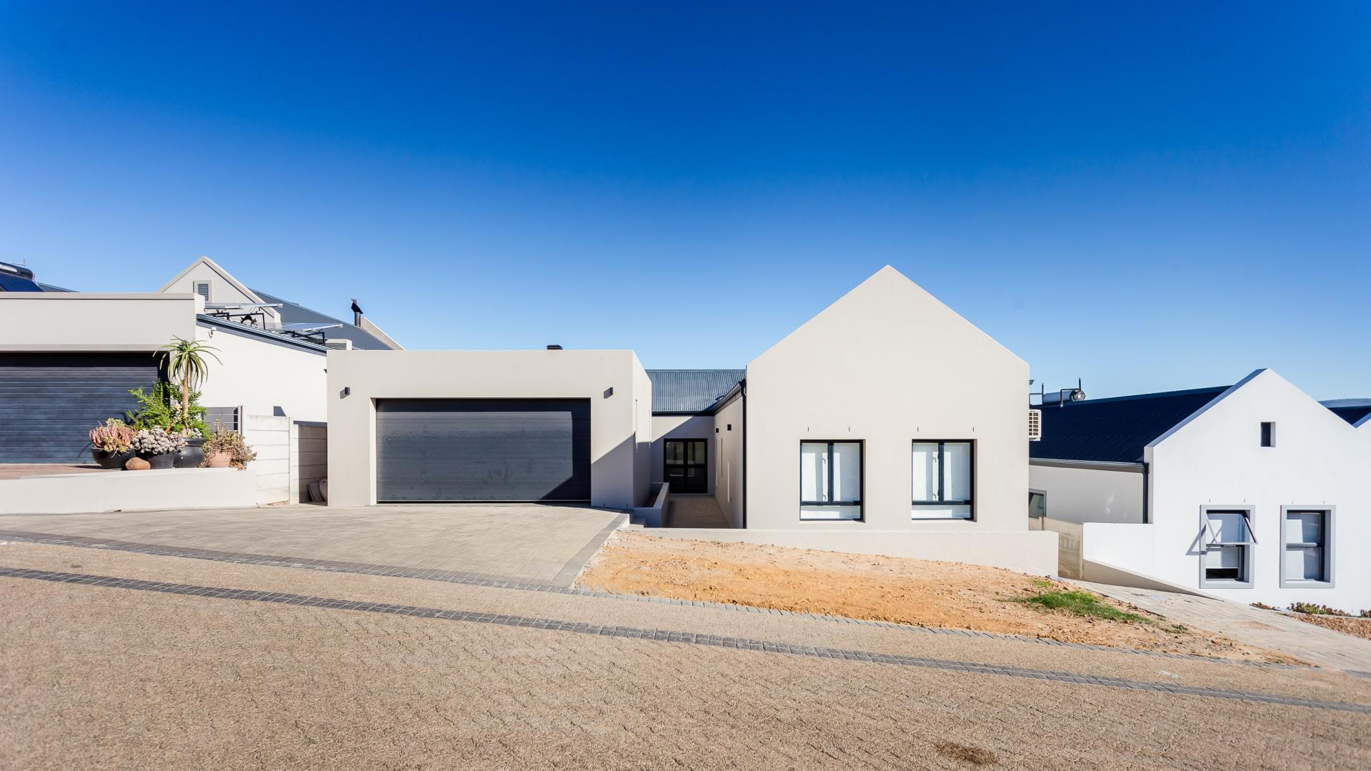 Property and houses to rent in Wellington Wellington Property