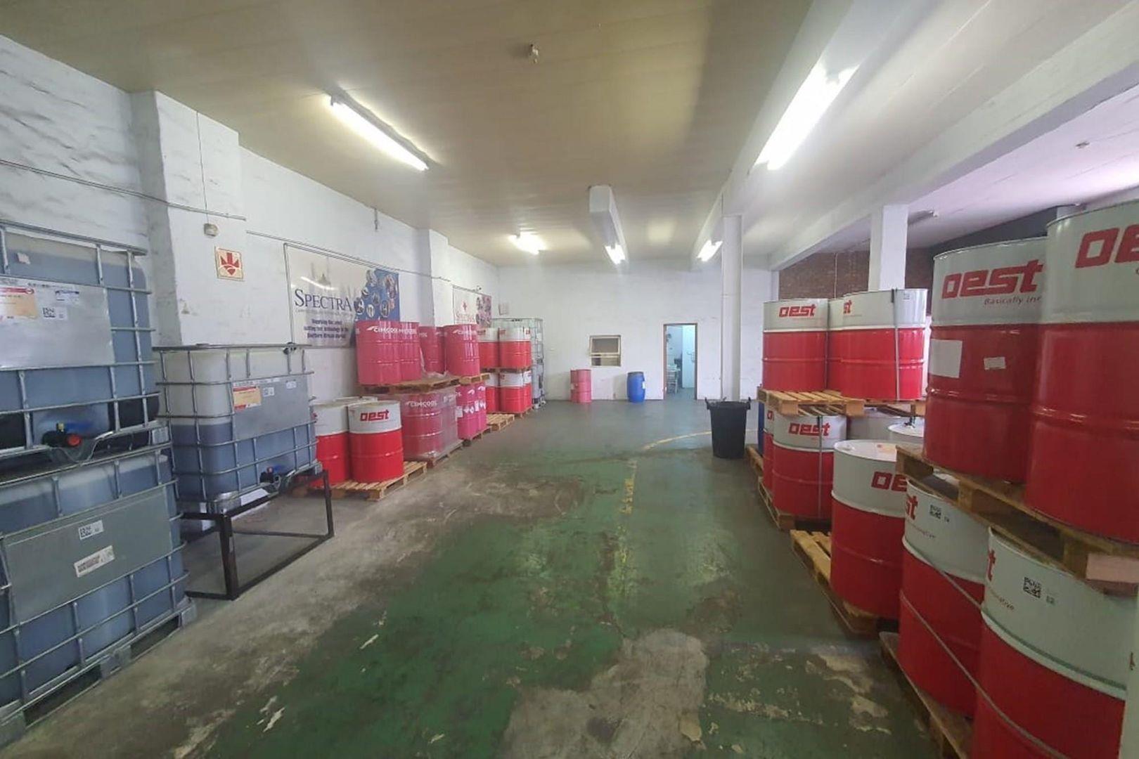 Industrial property for sale in Korsten P24114214542