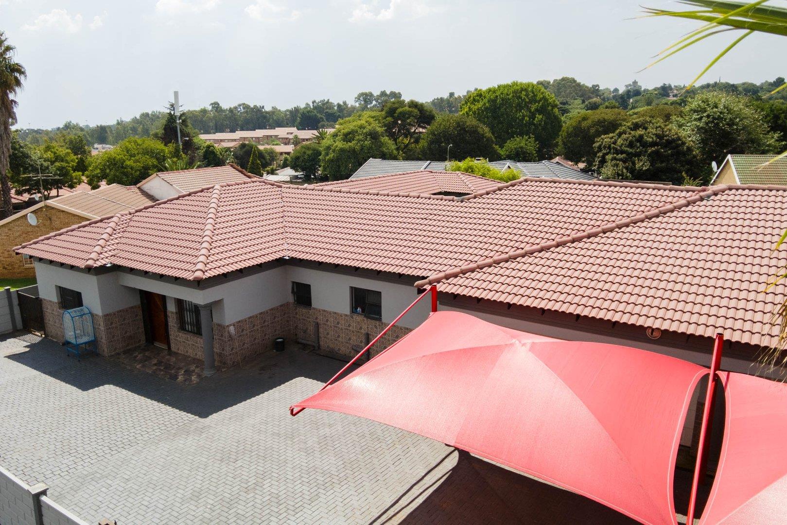 4 Bedroom House for sale in Meredale 3 Hadeda Street P24114214610