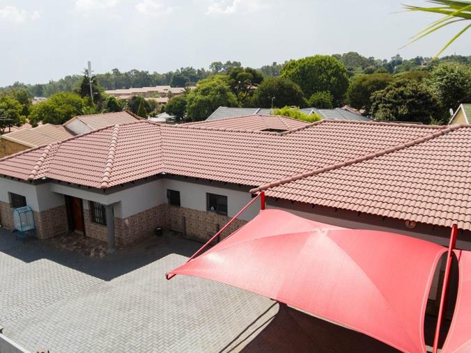 4 Bedroom House for Sale in Meredale