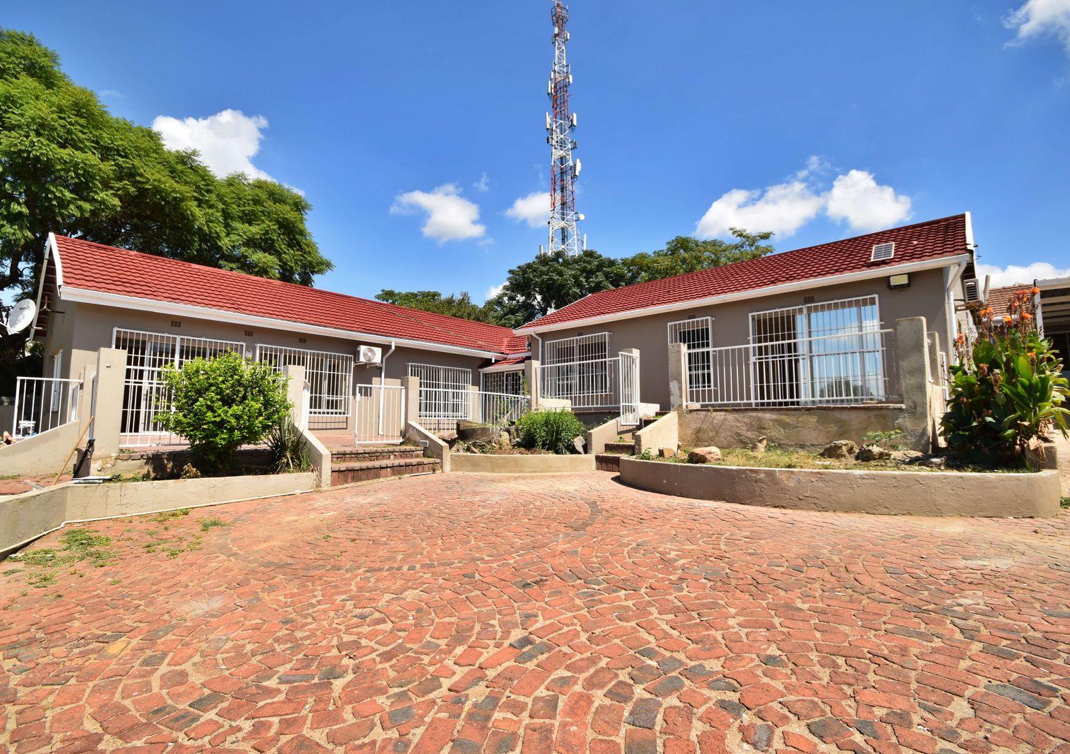 4 Bedroom House to rent in Johannesburg North 85 Church Street P24