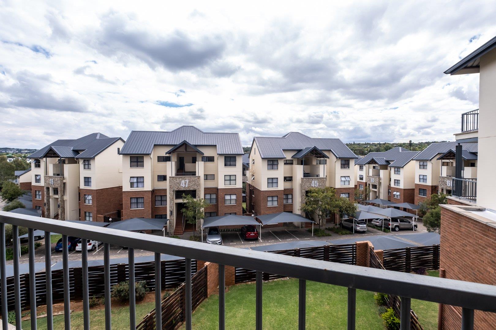 2 Bedroom Apartment / flat for sale in Kyalami Hills 47 Maple Drive