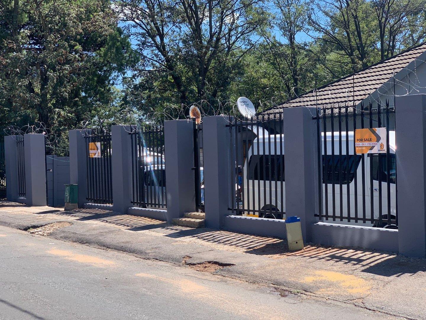 9 Bedroom House for sale in Hurst Hill P24114218070