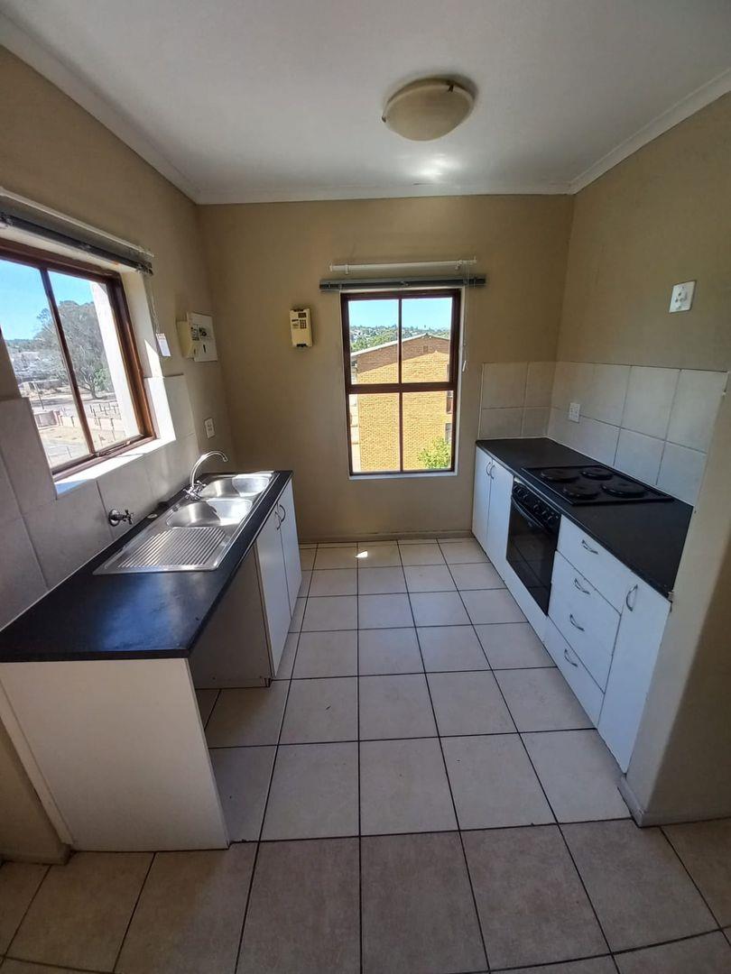 Dalsig, Malmesbury Property Property and houses to rent in Dalsig, Malmesbury