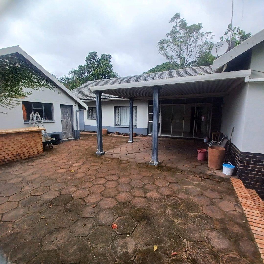 5 Bedroom House for sale in Padfield Park P24114220055