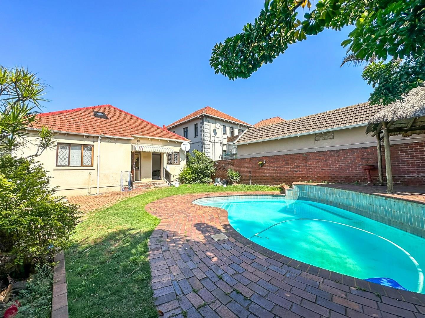 4 Bedroom House for sale in Glenwood 66 Penzance Road P24114220516