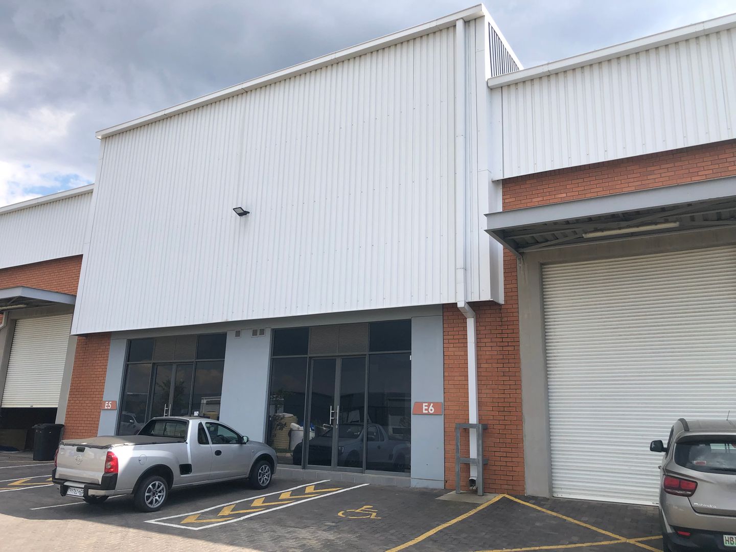 Industrial property to rent in Longlake 25 Daventry Lane P24114221535