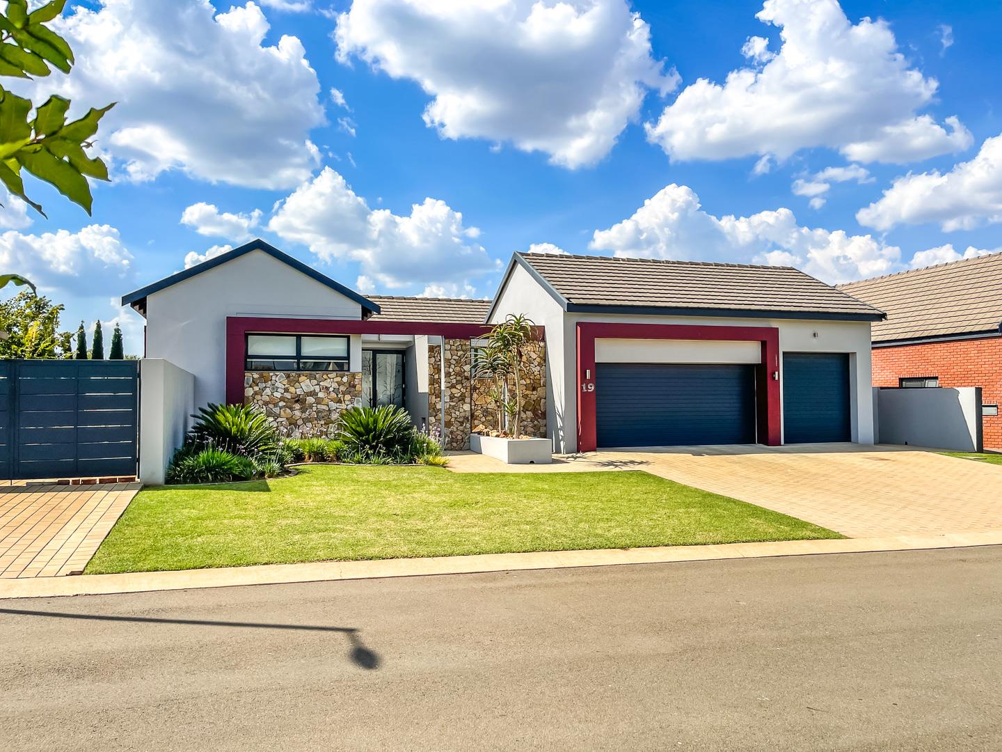 3 Bedroom House for sale in Midstream Meadows 19 Black Spider Street P24114221907