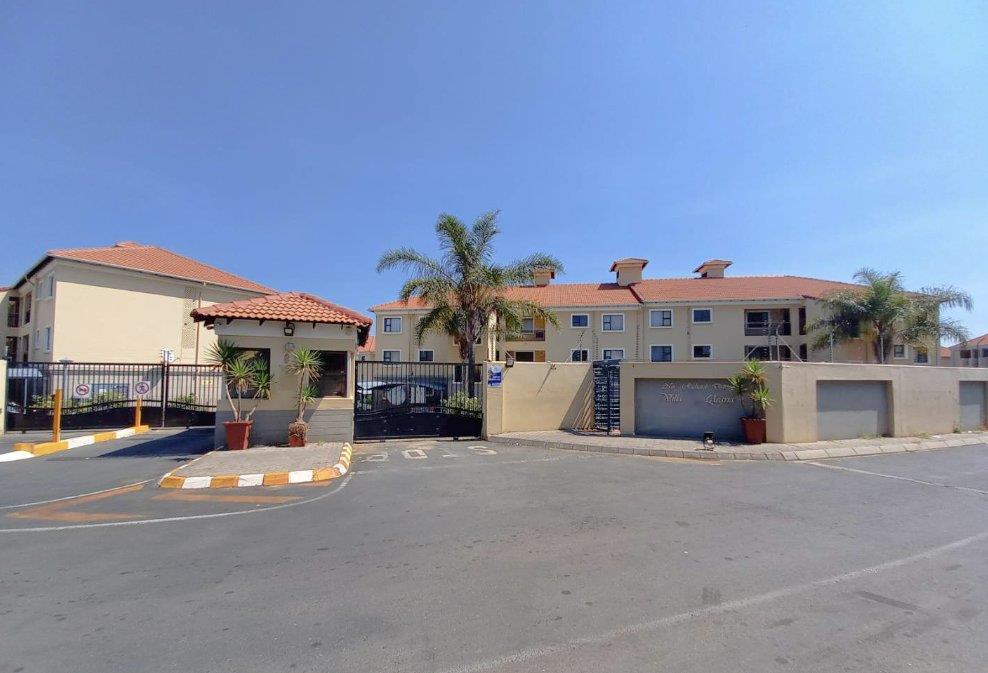 2 Bedroom Apartment / flat for sale in Grand Central Villa D'alegria