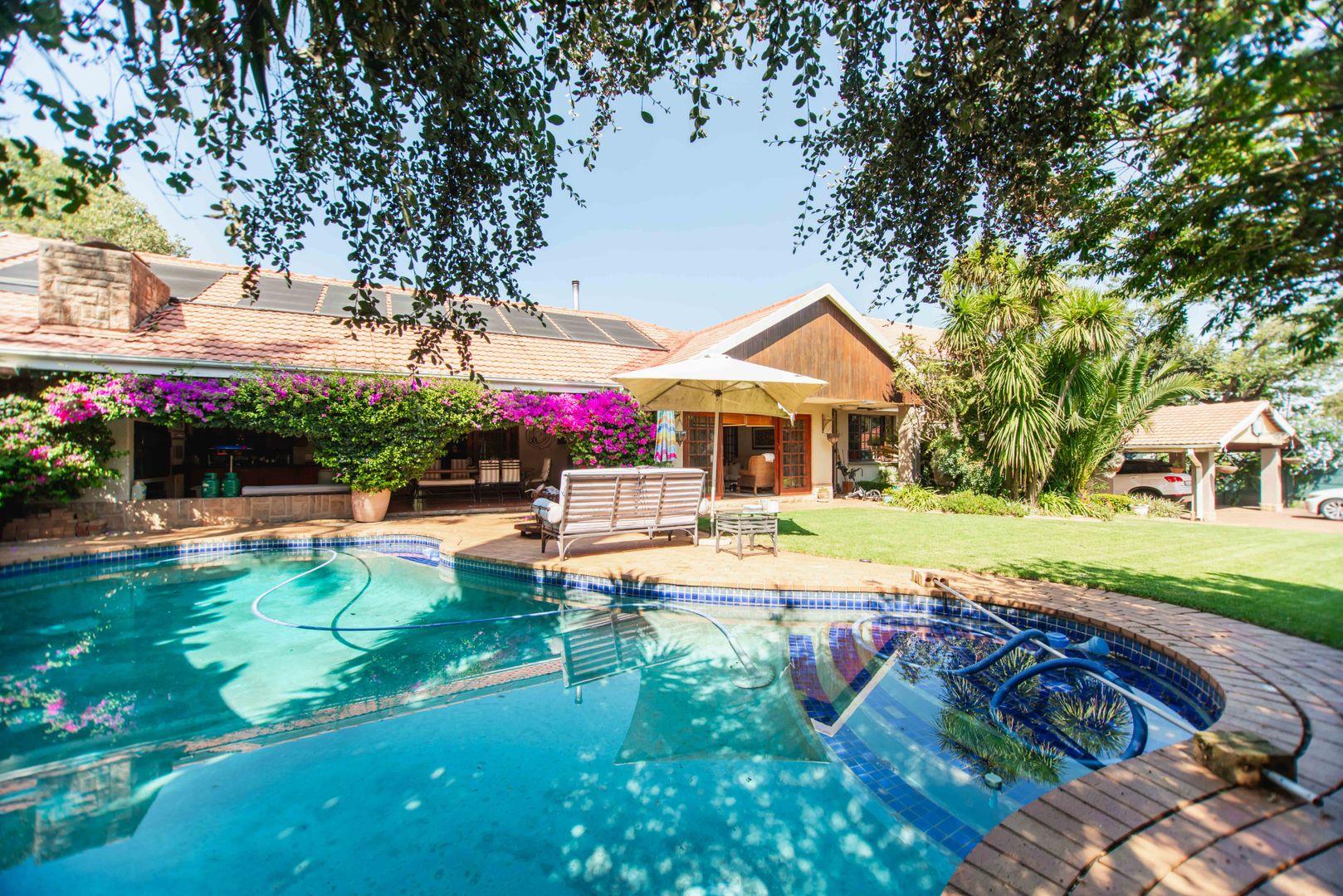 4 Bedroom House for sale in Dowerglen P24114223804