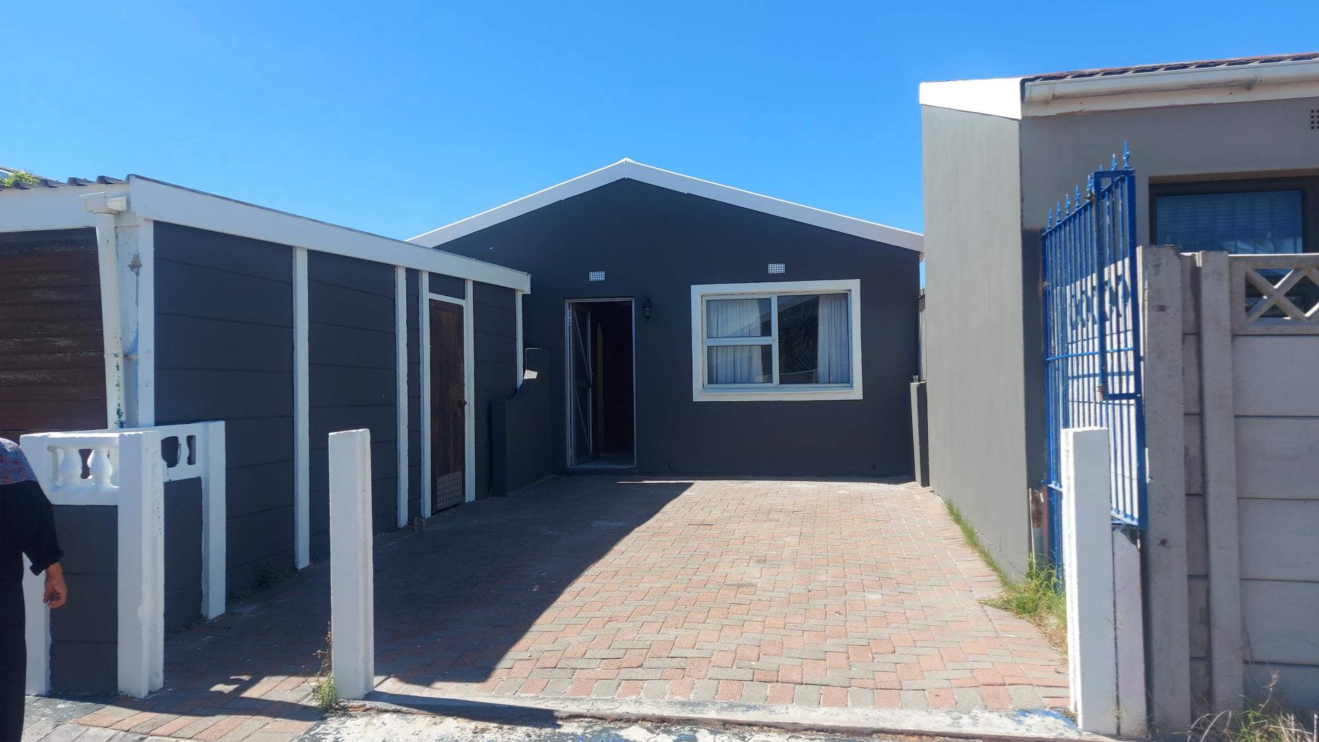 Strandfontein Village Property Property and houses to rent in