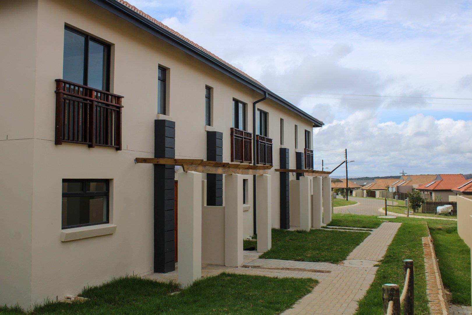 Kidds Beach Property Property and houses to rent in Kidds Beach