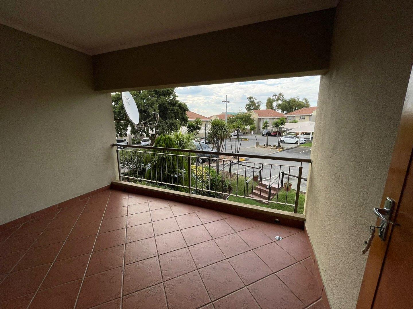 Farrarmere Property Property and houses to rent in Farrarmere