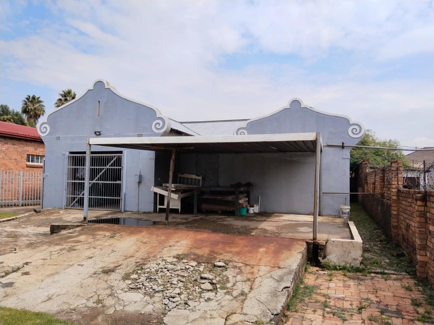 Commercial property for sale in Springs Central P24114463307