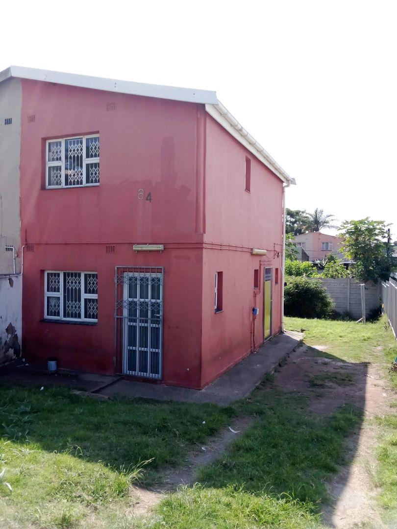 Property and houses to rent in Chatsworth Chatsworth Property