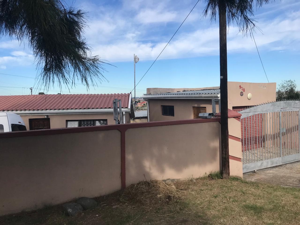 4 Bedroom House for sale in Mdantsane Nu 10 P24114229132