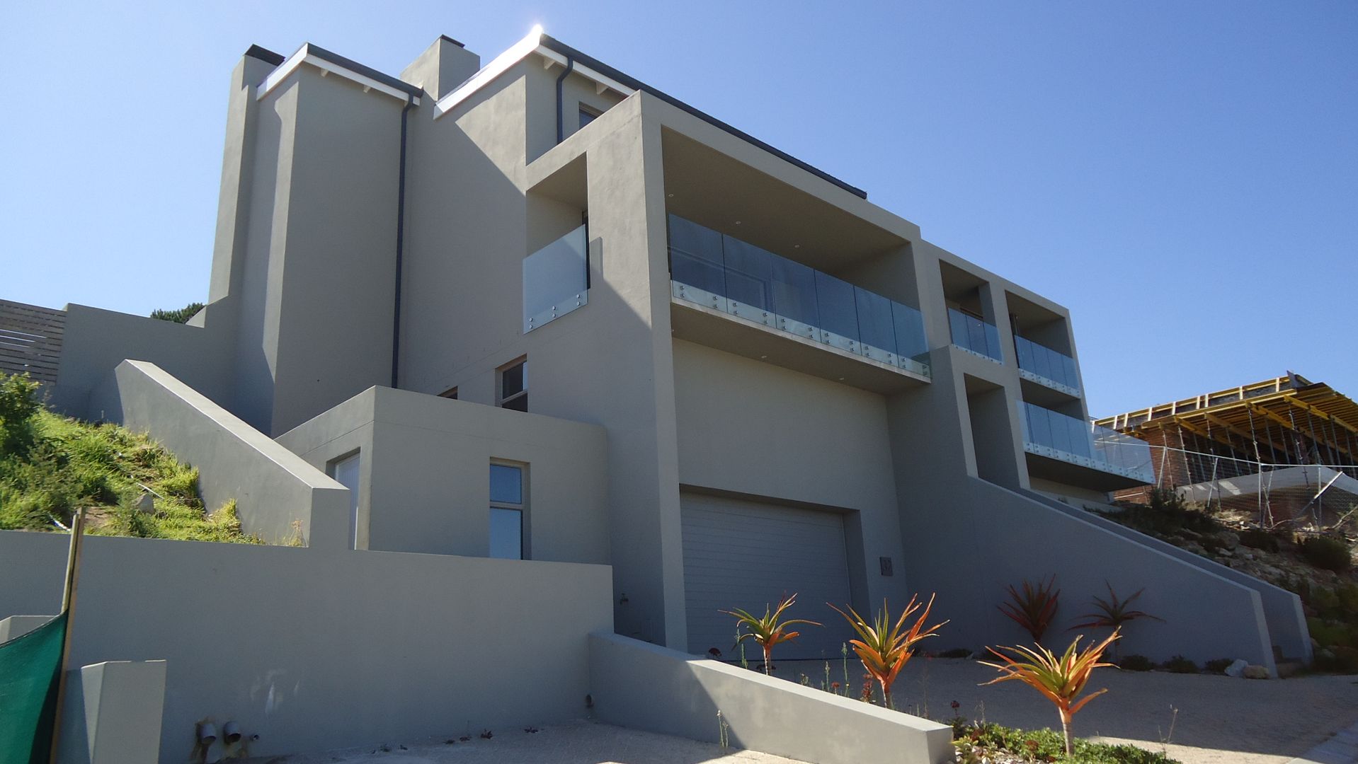 6 Bedroom House for sale in Fairhaven Country Estate P24114231685