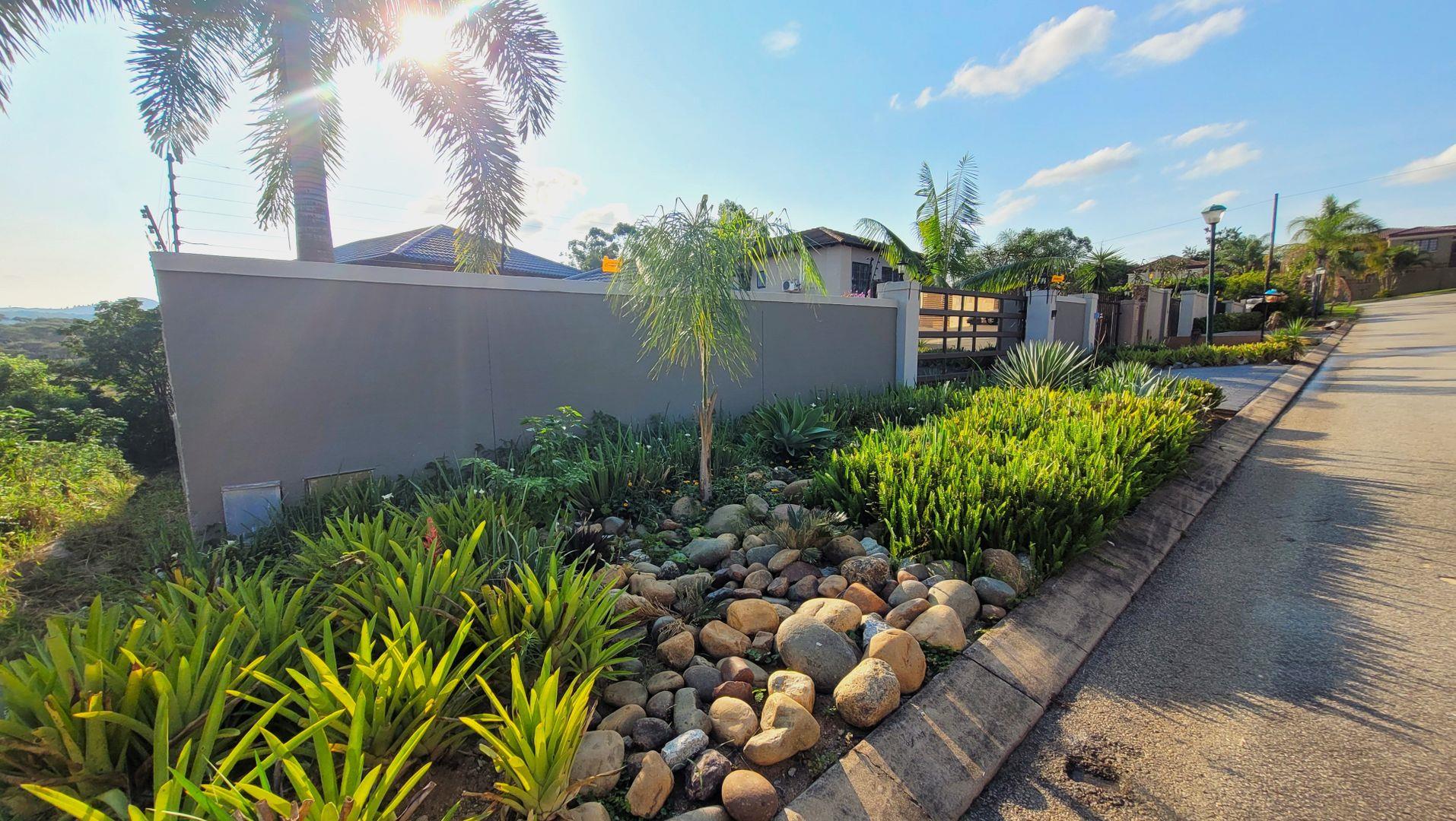 3 Bedroom House for sale in Stonehenge Ext 1 6 Crombeck St P24