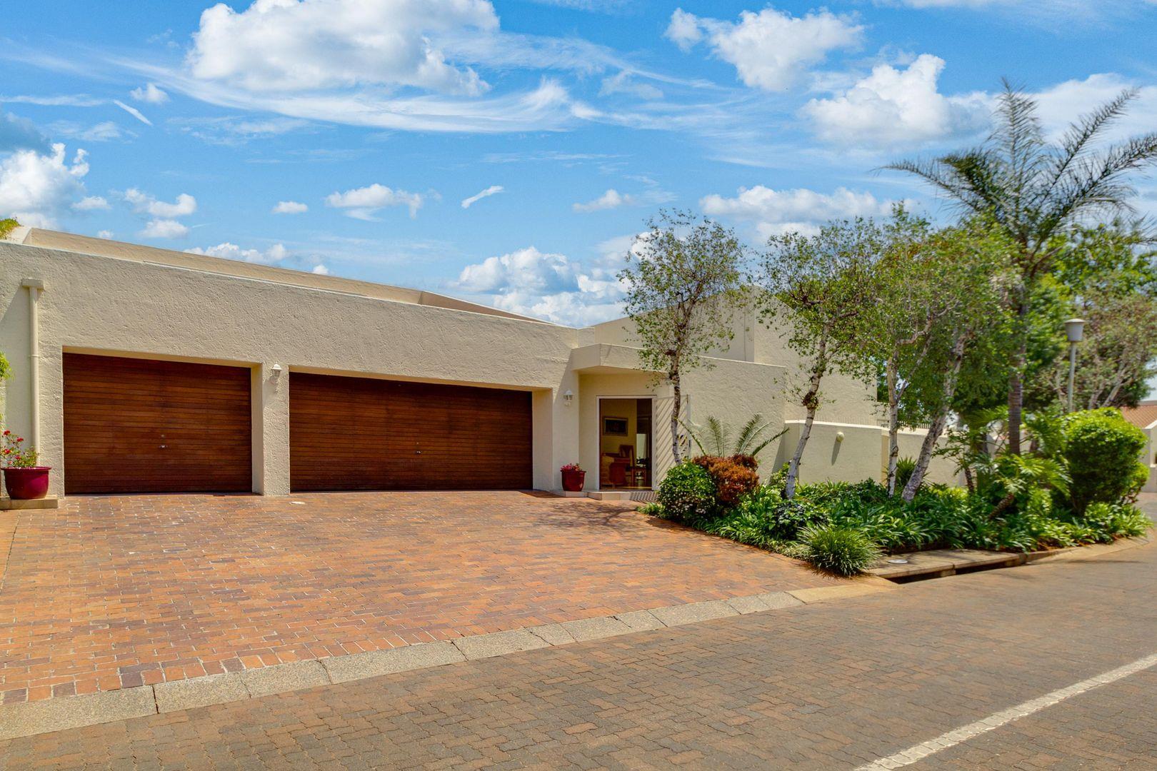 Inanda, Sandton Property Property and houses for sale in Inanda