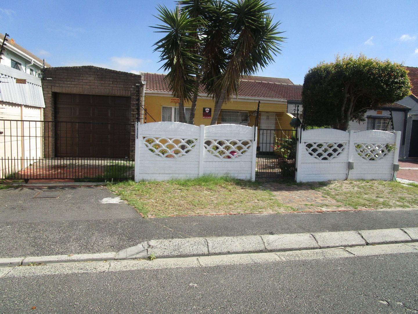 Athlone, Cape Town Property Property and houses for sale in Athlone