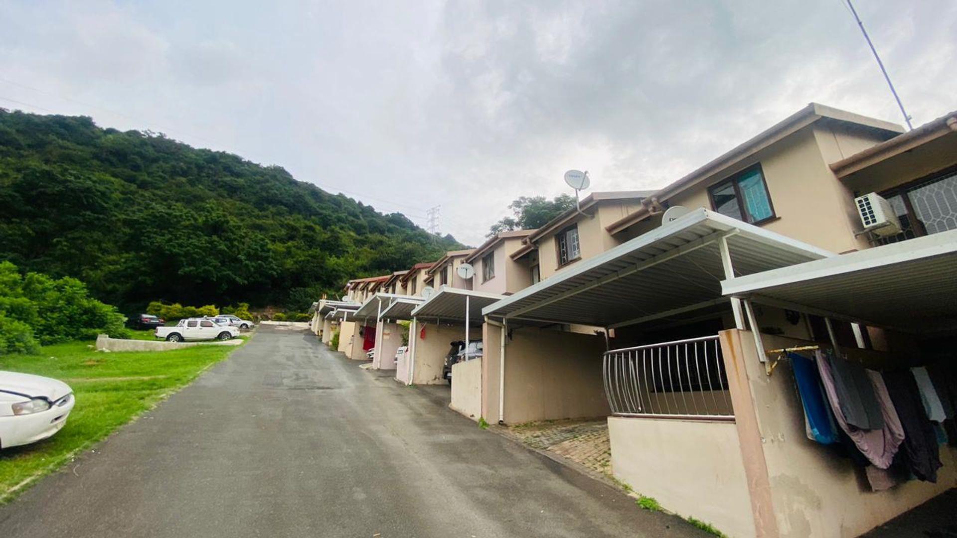 3 Bedroom Apartment / flat for sale in Reservoir Hills P24114232201