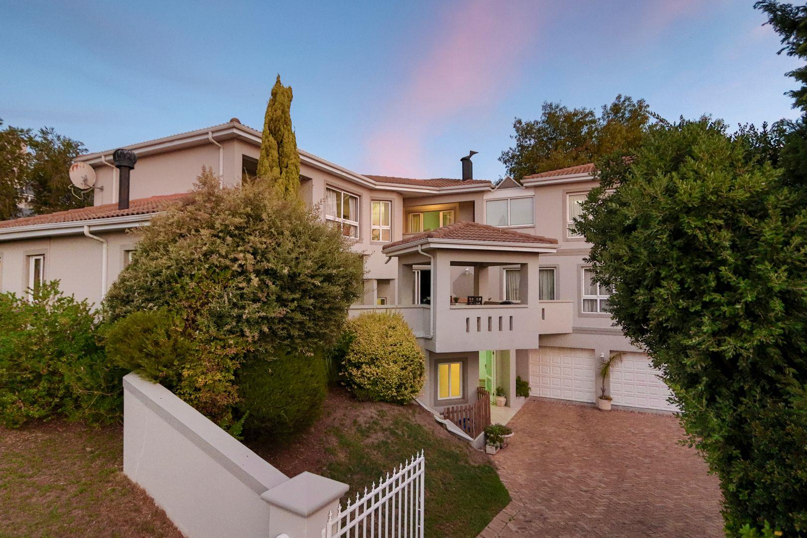 6 Bedroom House for sale in Bel'aire P24114232728