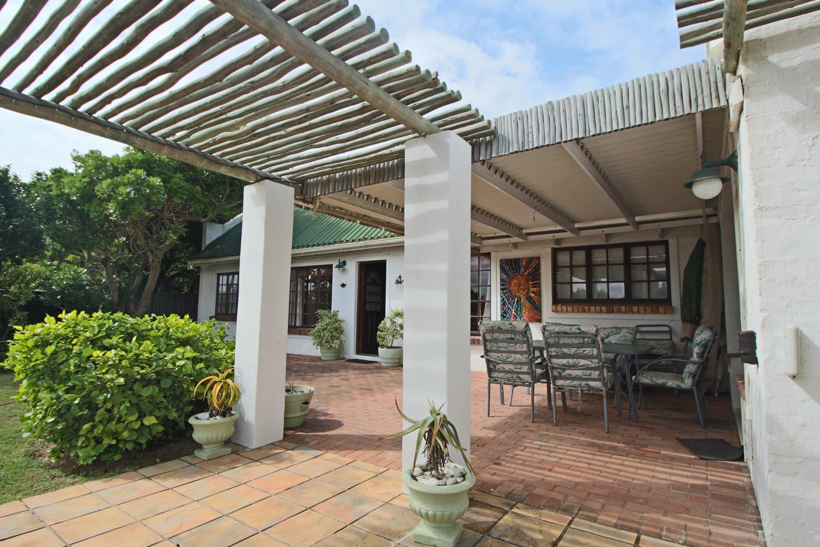 3 Bedroom House to rent in Kenton On Sea P24114233588