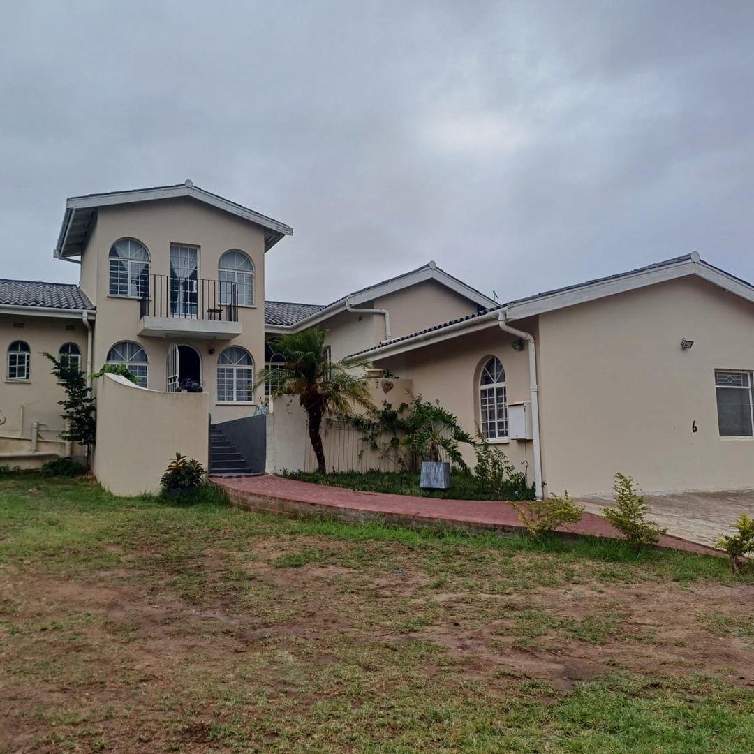 4 Bedroom House for sale in Langerug P24114237451