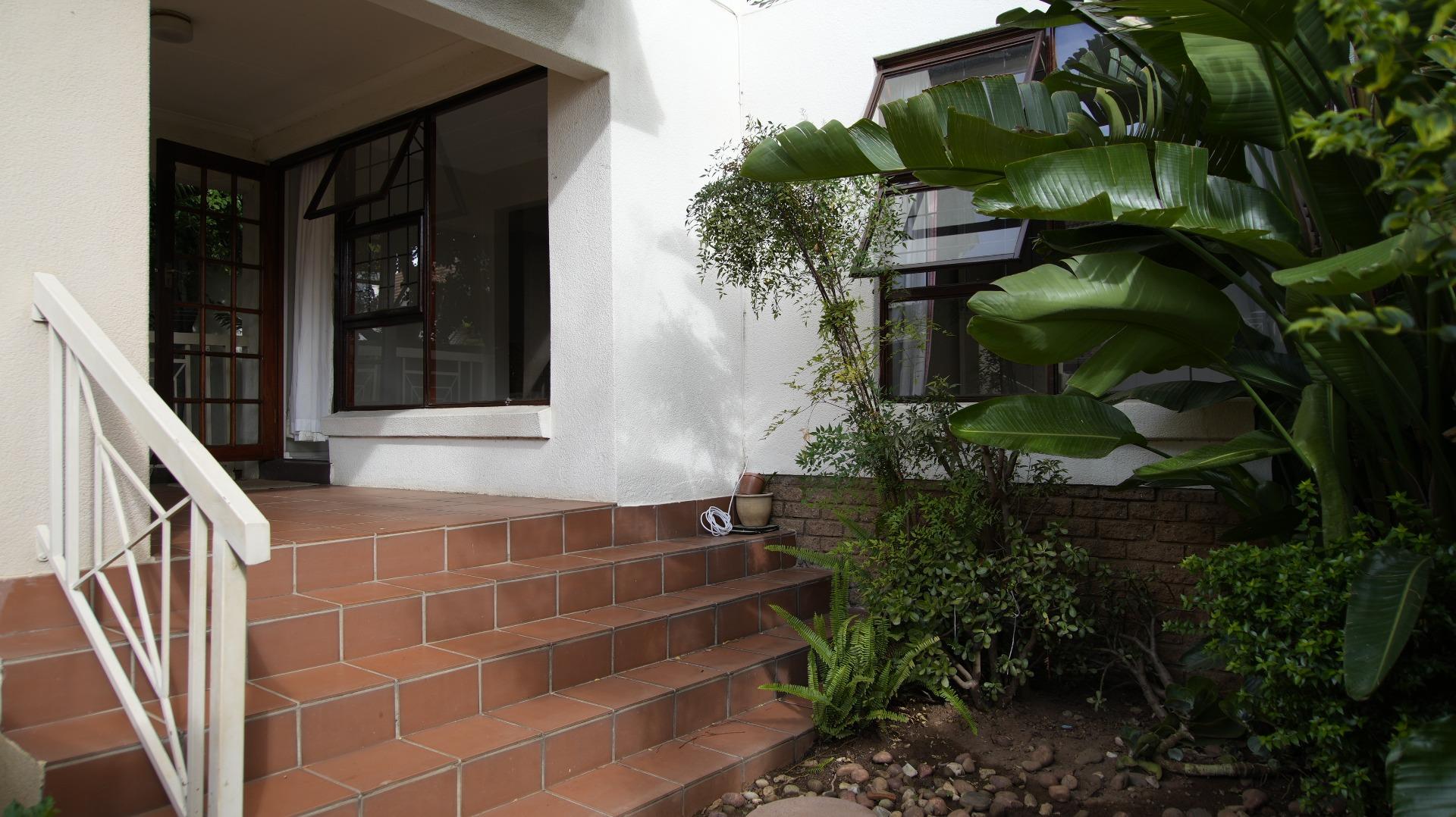 1 Bedroom Apartment / flat for sale in Bramley North 82 Homestead Rd