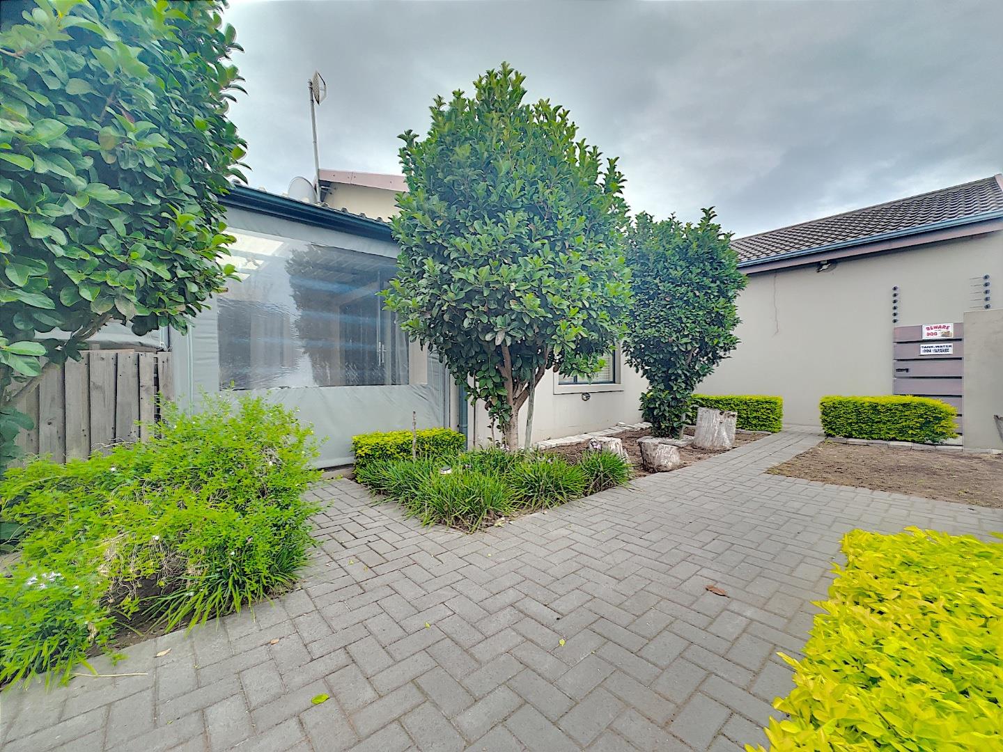 Pinelands, Port Elizabeth Property Property and houses for sale in