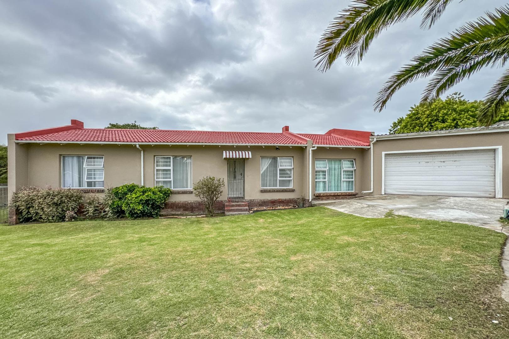 Sherwood, Port Elizabeth Property Property and houses for sale in