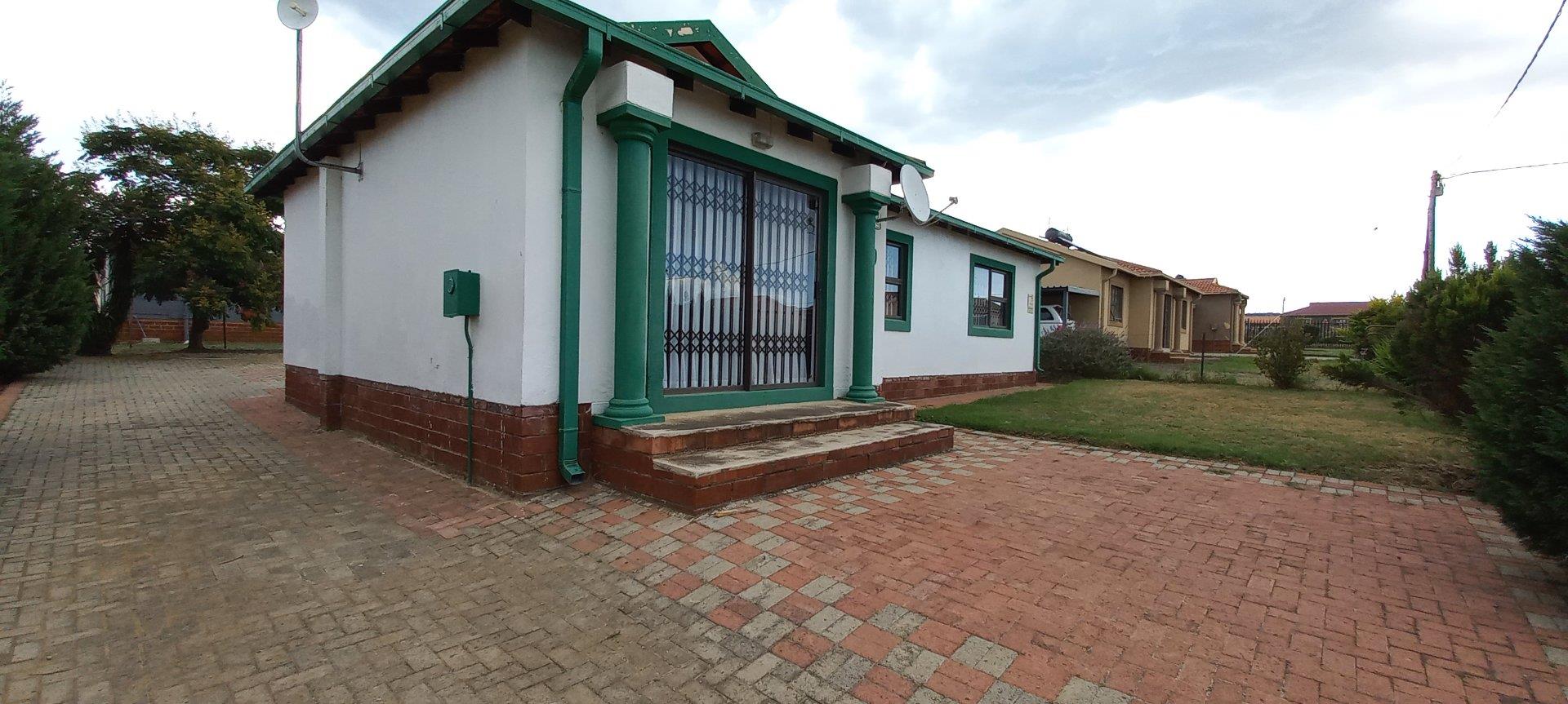 Property and houses to rent in Ladysmith Ladysmith Property