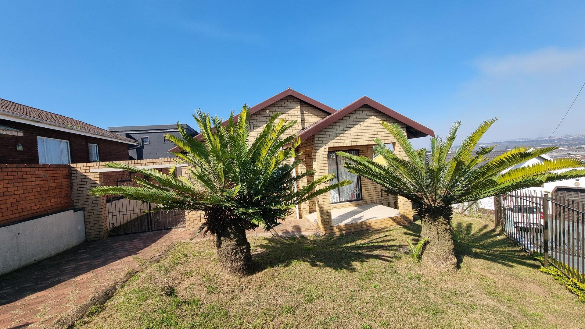 4 Bedroom House for sale in Allandale P24114241518