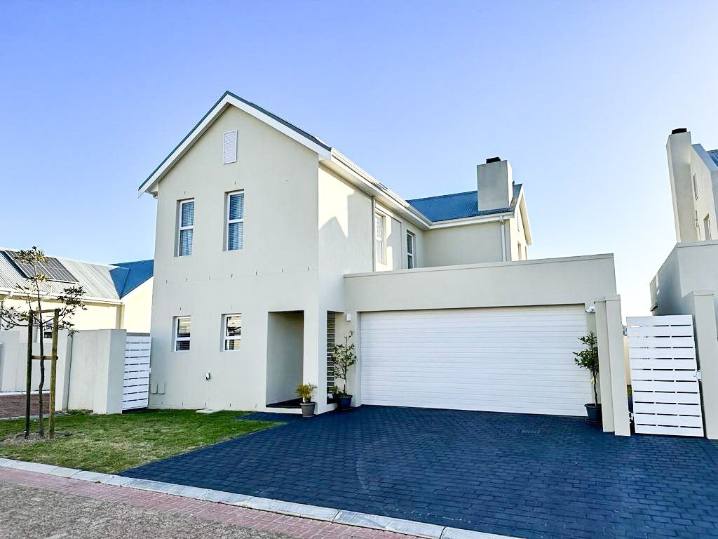 3 Bedroom House for sale in Langeberg Ridge P24114242602