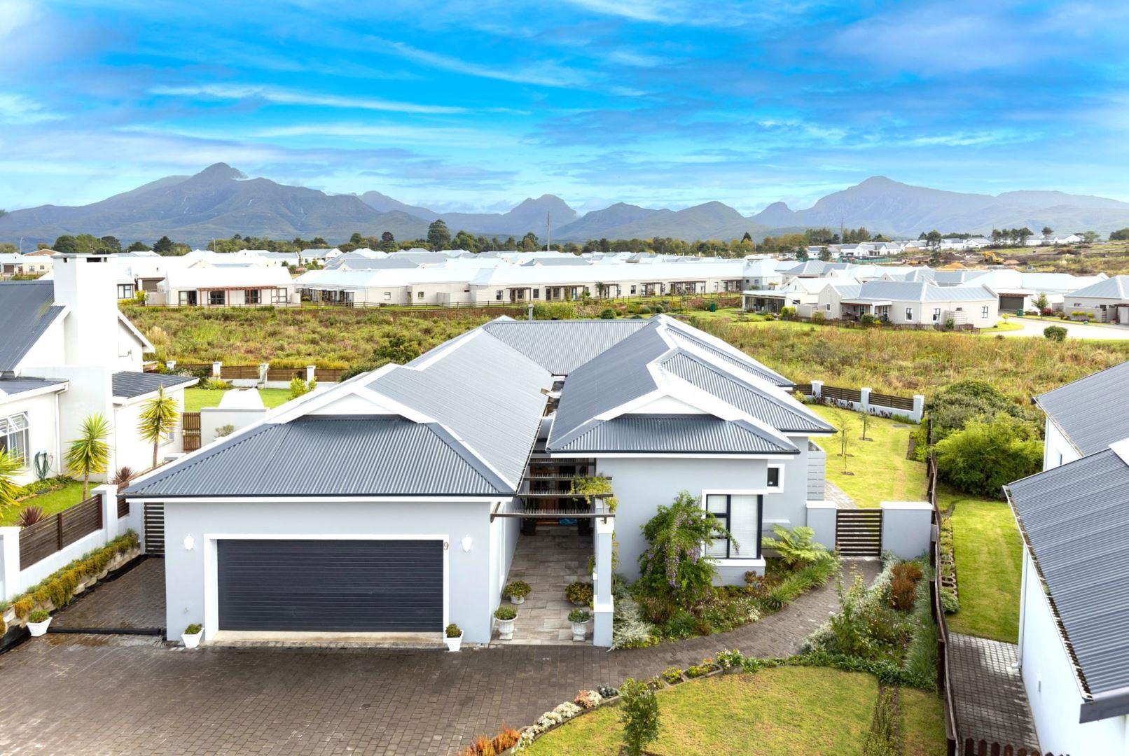 3 Bedroom House for sale in Kraaibosch Country Estate 9 Goukou