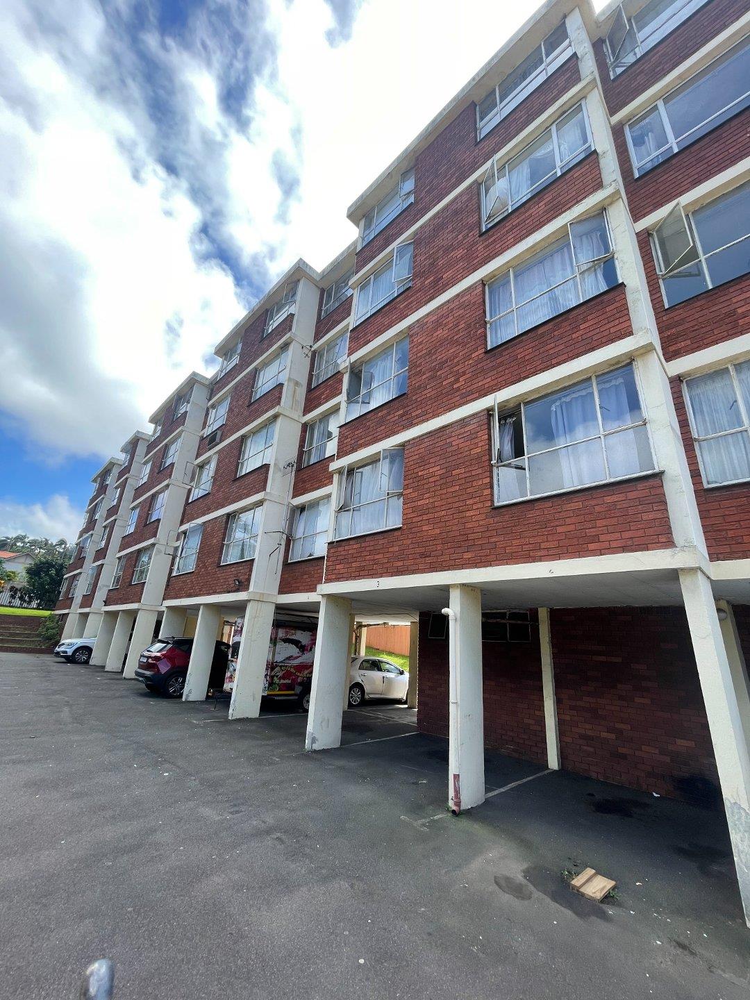 2 Bedroom Apartment / flat for sale in Umbilo P24114244238